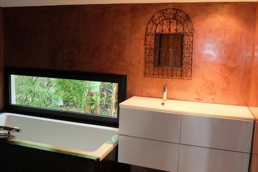 Ti Koin Trankil Belle & Spacieuse Villa Tropicale แซ็ง-ปีแยร์ ภายนอก รูปภาพ
